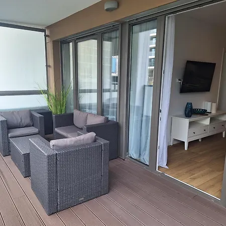 Ground Floor Kasprowicza 20b Appartement *