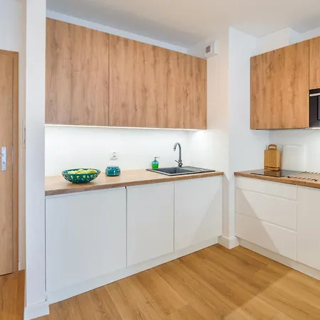 Ground Floor Kasprowicza 20b Apartment *